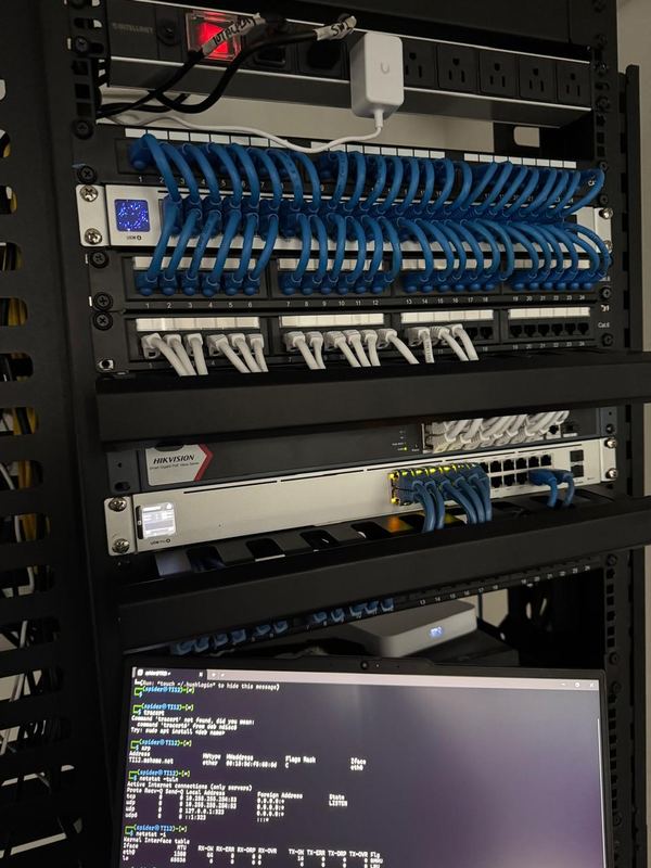Configuración de firewall, switches y PBX